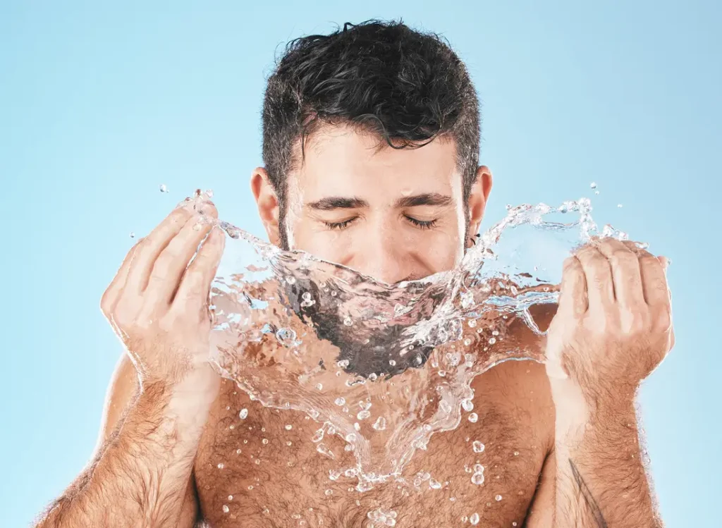 Men Implante Capilar Robótico | cuidado de la barba,como cuidar la barba,barba larga,implante de barba lavado diario para el cuiado de la barba